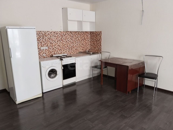 
  Сдам в аренду апартаменты, 32 м², Новосибирск

. Фото 1.