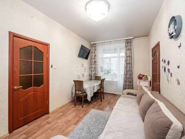 
  Продается 2-комн. квартира, 40 м², Ползунова ул, д. 23
. Фото 3.