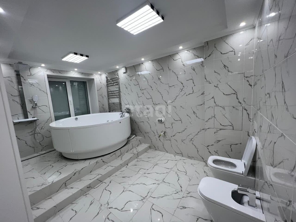 
  Продается 3-комн. квартира, 60.6 м², Ключ-Камышенское Плато ул, д. 6
. Фото 1.