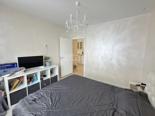
   Продам 1-комнатную, 44 м², Немировича-Данченко ул, 156

. Фото 7.
