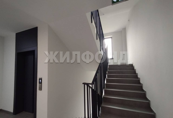 
   Продам 2-комнатную, 65.8 м², Дачное ш, 22/3

. Фото 10.