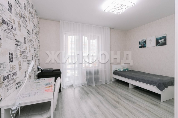 
   Продам 2-комнатную, 45 м², 3-й микрорайон, 15/1

. Фото 6.