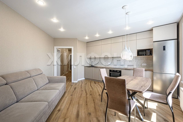 
   Продам 2-комнатную, 49.6 м², Семьи Шамшиных ул, 77

. Фото 3.