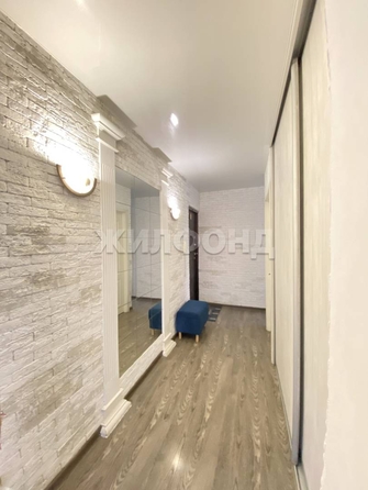 
   Продам 3-комнатную, 61.3 м², Петухова ул, 68

. Фото 7.