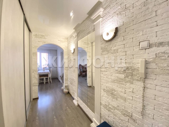 
   Продам 3-комнатную, 61.3 м², Петухова ул, 68

. Фото 8.