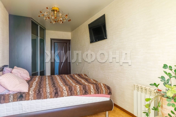 
   Продам 3-комнатную, 63 м², Адриена Лежена ул, 7

. Фото 10.