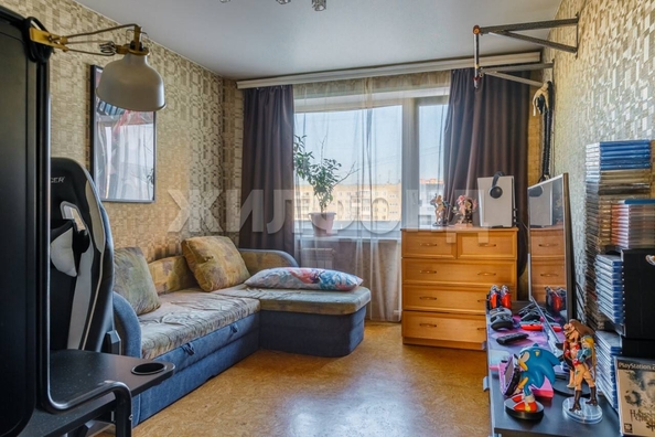 
   Продам 3-комнатную, 63 м², Адриена Лежена ул, 7

. Фото 12.