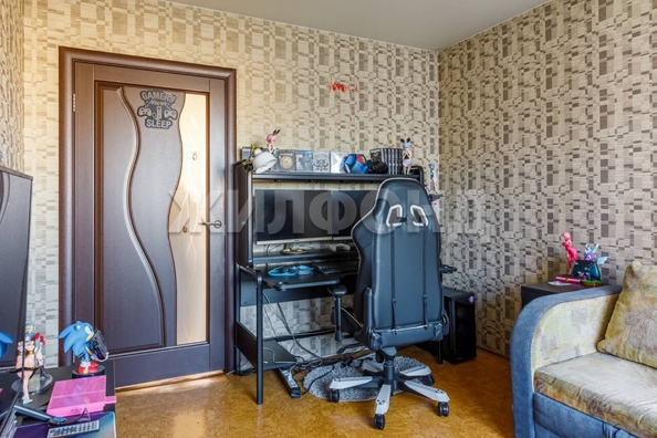 
   Продам 3-комнатную, 63 м², Адриена Лежена ул, 7

. Фото 13.