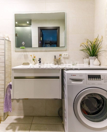 
   Продам 3-комнатную, 63 м², Адриена Лежена ул, 7

. Фото 15.