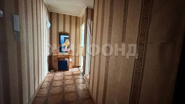 
   Продам 3-комнатную, 47.7 м², Есенина ул, 20

. Фото 10.