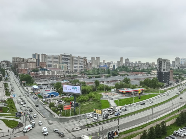 
   Продам 2-комнатную, 64.8 м², Военная ул, 9/2

. Фото 20.