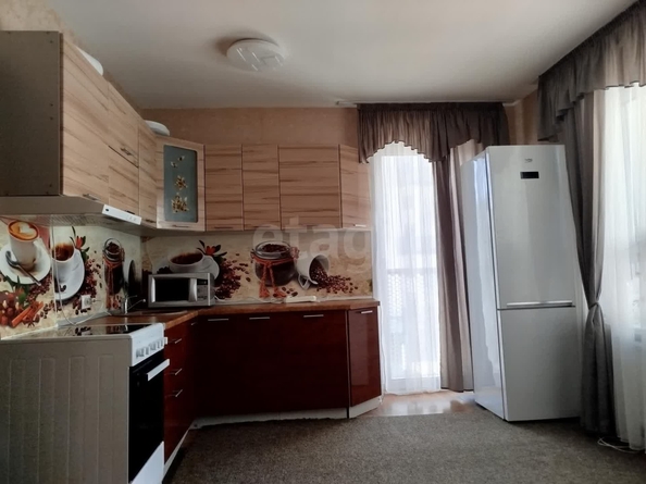 
  Сдам в аренду 1-комнатную квартиру, 42 м², Новосибирск

. Фото 1.