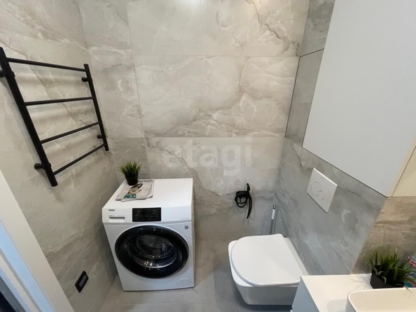 
   Продам 1-комнатную, 38 м², Фабричная ул, 65/2

. Фото 9.