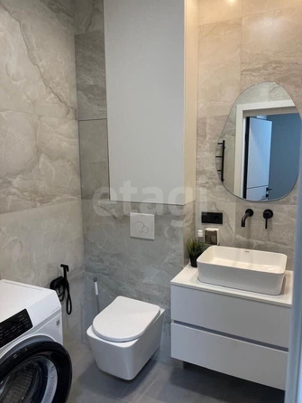 
   Продам 1-комнатную, 38 м², Фабричная ул, 65/2

. Фото 10.