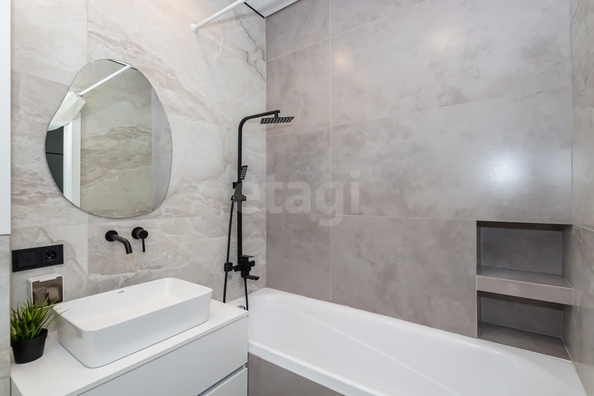 
  Продается 1-комн. квартира, 38 м², Фабричная ул, д. 65/2
. Фото 8.