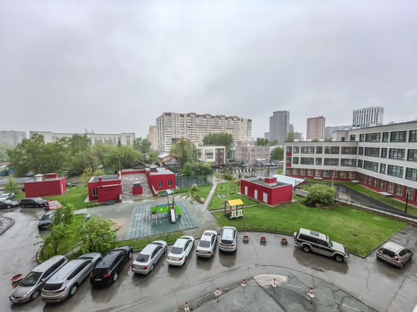 
   Продам 1-комнатную, 36 м², Чехова ул, 111

. Фото 21.