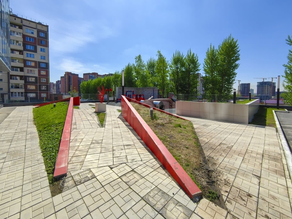 
   Продам 1-комнатную, 35.7 м², Михаила Немыткина ул, 7

. Фото 22.