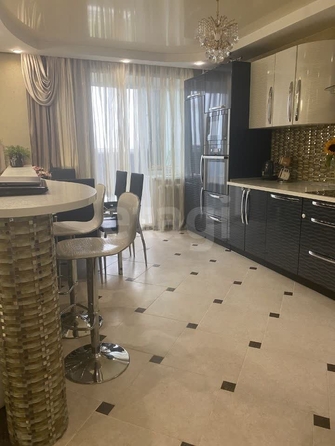 
  Сдам в аренду 3-комнатную квартиру, 86 м², Новосибирск

. Фото 4.
