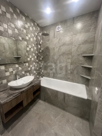 
   Продам 2-комнатную, 38 м², генерал-майора Рожкина А.Н. ул, 14

. Фото 10.