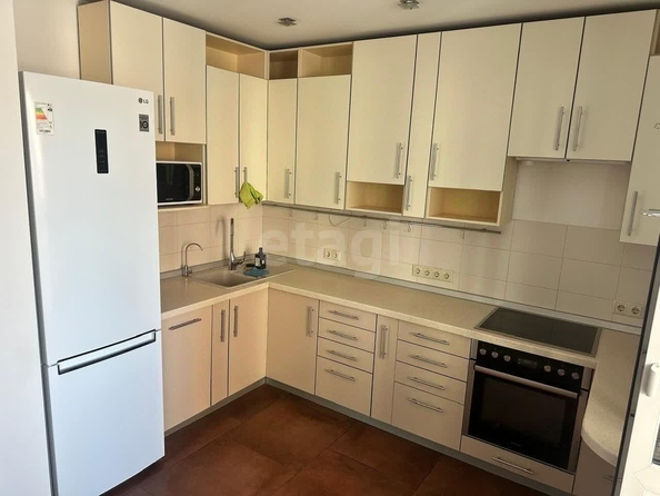 
  Сдам в аренду 3-комнатную квартиру, 78 м², Новосибирск

. Фото 7.