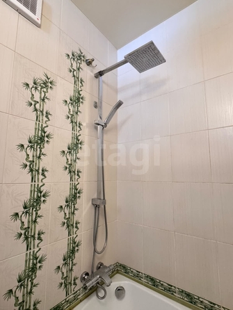 
   Продам 3-комнатную, 74.2 м², Героев Труда ул, 14

. Фото 3.