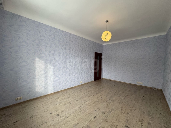
   Продам 3-комнатную, 74.2 м², Героев Труда ул, 14

. Фото 14.