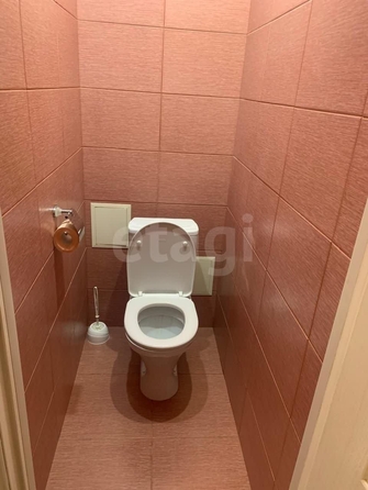 
  Сдам в аренду 3-комнатную квартиру, 57 м², Новосибирск

. Фото 11.