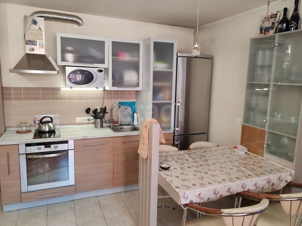 
  Сдам в аренду 3-комнатную квартиру, 65 м², Новосибирск

. Фото 21.