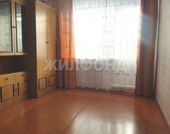 
   Продам 3-комнатную, 57.7 м², Листвянская ул, 27

. Фото 7.