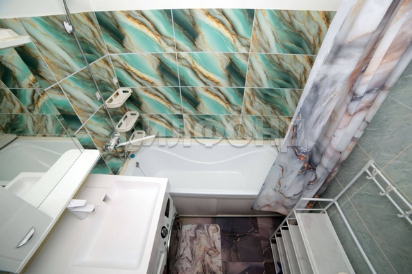 
   Продам 3-комнатную, 76.9 м², Петухова ул, 14/5

. Фото 20.