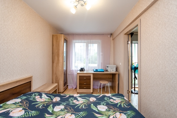 
   Продам 2-комнатную, 45 м², Ленина ул, 77

. Фото 2.