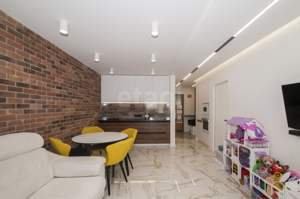 
  Продается 2-комн. квартира, 45.4 м², Большевистская ул, д. 102
. Фото 1.