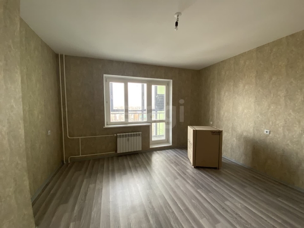 
   Продам 3-комнатную, 72.6 м², Николая Сотникова ул, 36

. Фото 2.
