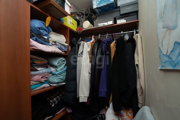 
   Продам 3-комнатную, 57.2 м², Петухова ул, 50

. Фото 14.