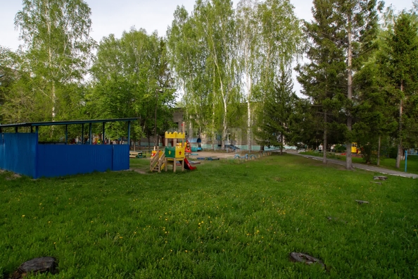 
   Продам 3-комнатную, 57.2 м², Петухова ул, 50

. Фото 21.