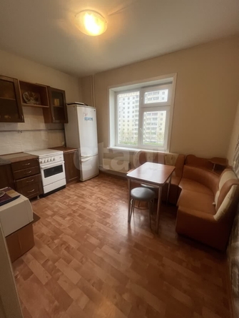 
   Продам 2-комнатную, 56.2 м², Гребенщикова ул, 10

. Фото 7.