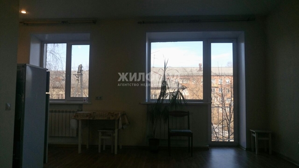 
  Сдам в аренду 1-комнатную квартиру, 31 м², Новосибирск

. Фото 7.