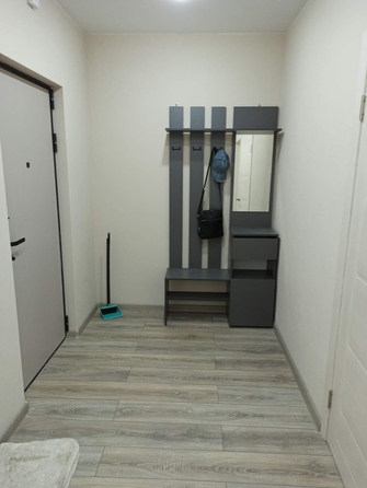 
  Сдается 2-комн. квартира, 61 м², Бронная ул
. Фото 3.
