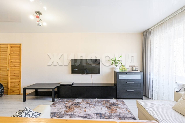
  Продается 1-комн. квартира, 32 м², Богдана Хмельницкого ул, д. 6
. Фото 5.