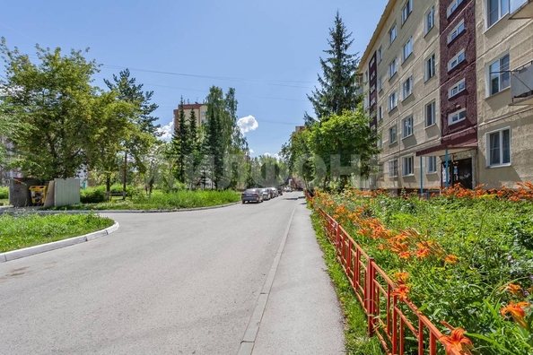 
  Продается 1-комн. квартира, 29 м², Лунная ул, д. 4
. Фото 10.