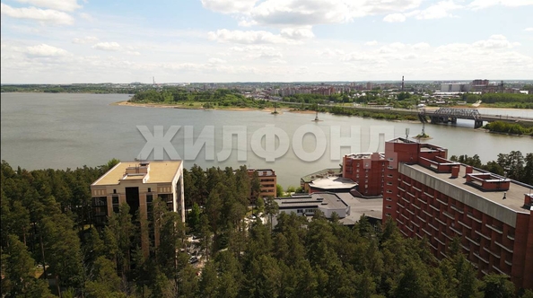 
  Продается 2-комн. квартира, 57.7 м², ЖК Речкуновский, дом 10
. Фото 42.