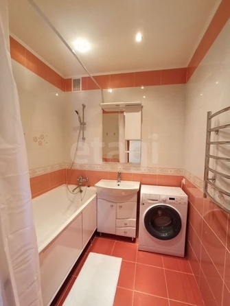 
  Продается 2-комн. квартира, 65 м², Заречная ул, д. 4
. Фото 9.
