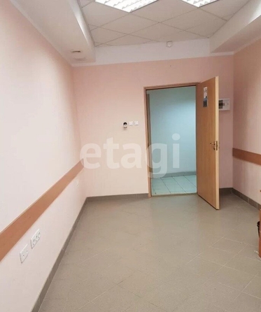 
  Сдается офис, 16 м², Крылова ул, д. 36
. Фото 6.