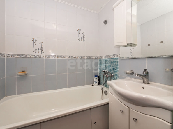 
  Продается 3-комн. квартира, 66.7 м², Свечникова ул, д. 2
. Фото 11.