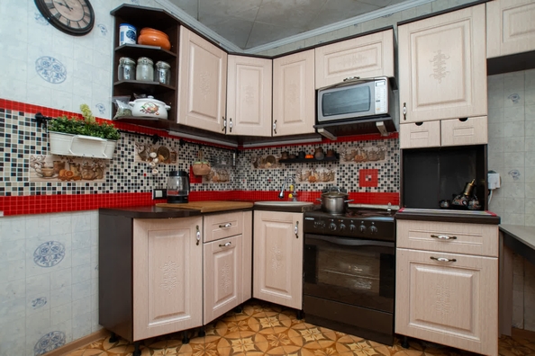 
  Продается 3-комн. квартира, 62.3 м², Чигорина ул, д. 20
. Фото 6.