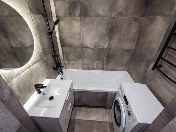 
  Продается 2-комн. квартира, 65 м², Бориса Богаткова ул, д. 201/3
. Фото 6.