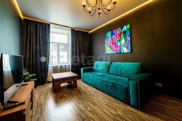 
  Сдается 3-комн. квартира, 80 м², Красный пр-кт, д. 30
. Фото 1.
