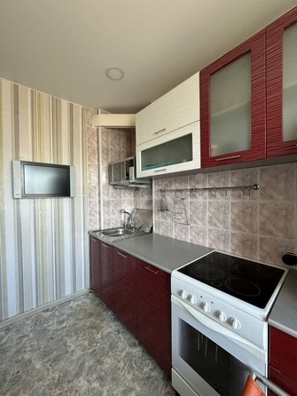
  Сдается 2-комн. квартира, 43 м², Менделеева ул, д. 2
. Фото 3.