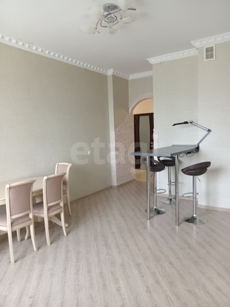 
  Продается 2-комн. квартира, 90.2 м², Кирова ул, д. 25
. Фото 12.