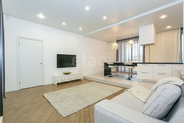 
  Сдается 2-комн. квартира, 69 м², Покрышкина ул, д. 1
. Фото 2.
